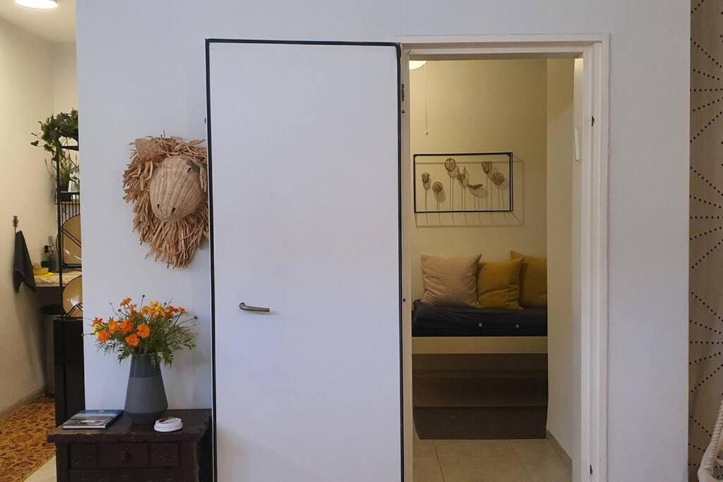 נקודת חן Apartment Shadmot Devora Exterior photo