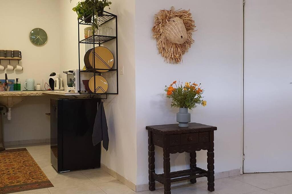 נקודת חן Apartment Shadmot Devora Exterior photo